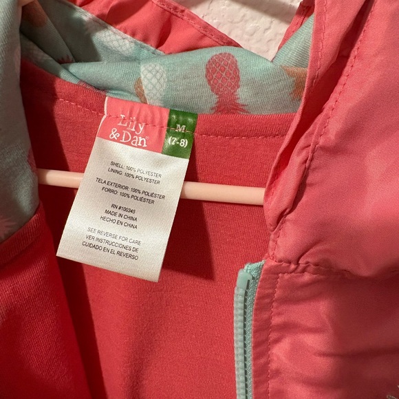 Lily & Dan girls size 7-8 rain jacket. Used but in excellent condition! - Picture 6 of 8